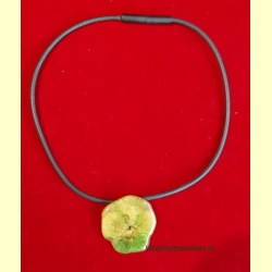collier_met_echt_viooltje-42cm