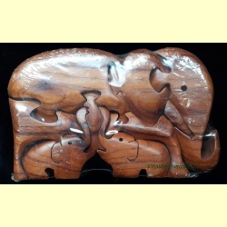 olifantpuzzel_van_hout-met_2_kalveren-1