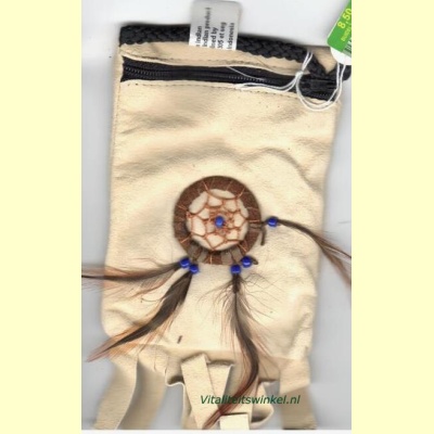 creme-suede_dromentasje_ook_wel_pendeltasje