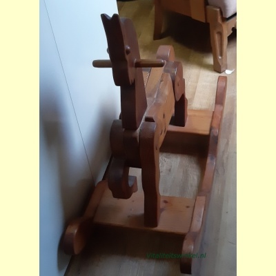 houten_hobbelpaard-3