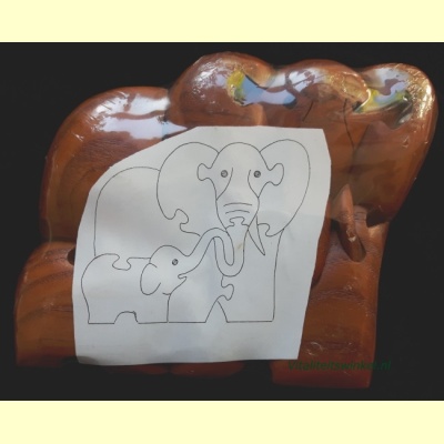 olifantpuzzel_van_hout-met_1_kalf-2
